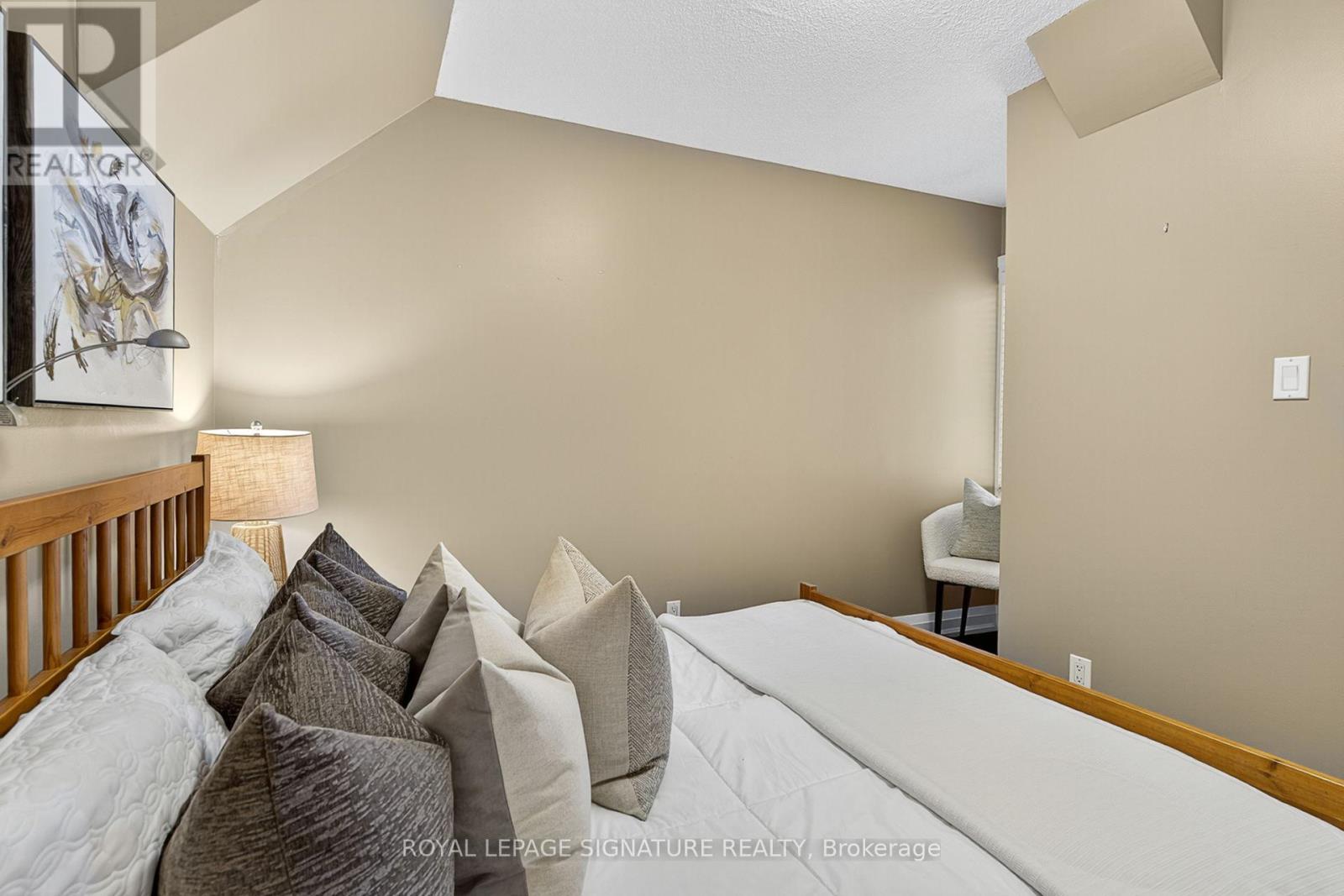Photo 28 of 411 12 Sudbury Street, Toronto ON
