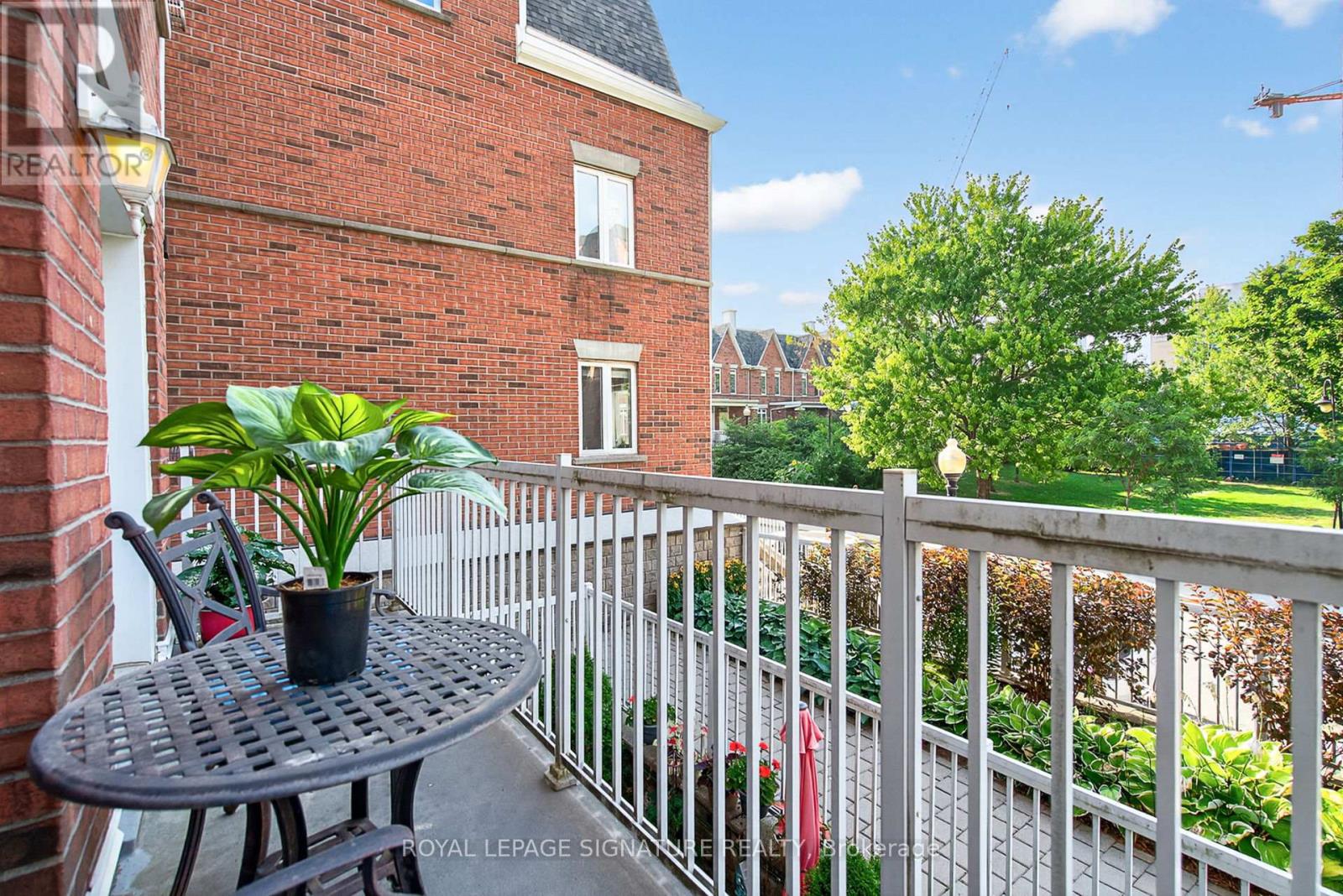 Photo 33 of 411 12 Sudbury Street, Toronto ON