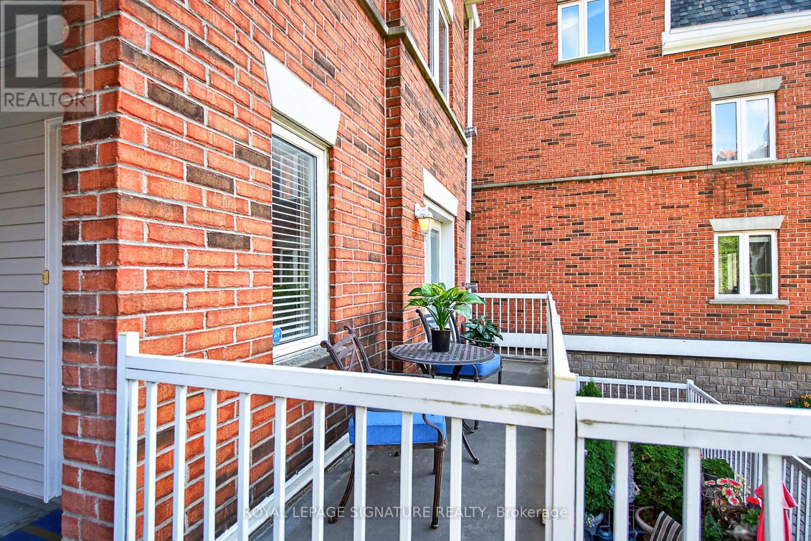 Photo 35 of 411 12 Sudbury Street, Toronto ON