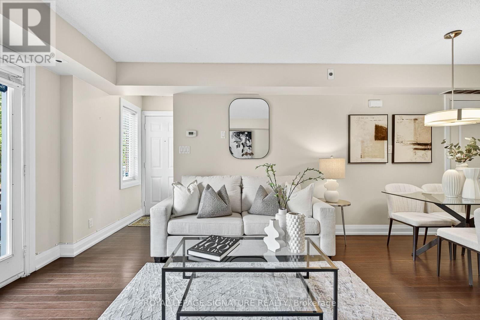 Photo 6 of 411 12 Sudbury Street, Toronto ON