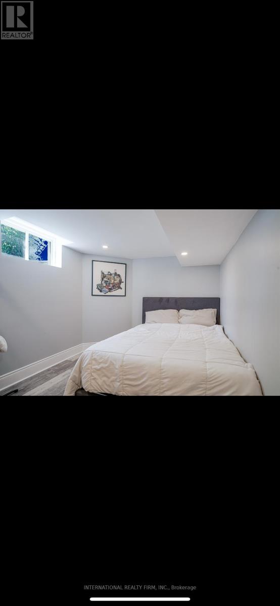 Photo 10 of 60 Kenneth Cole Drive, Clarington ON