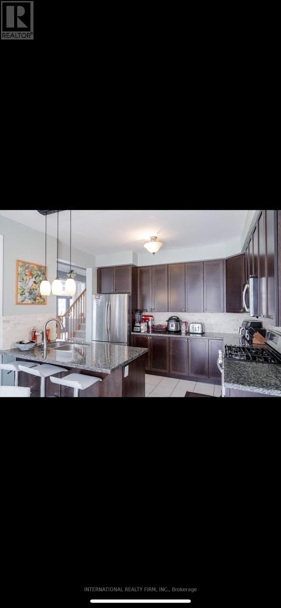 Photo 14 of 60 Kenneth Cole Drive, Clarington ON