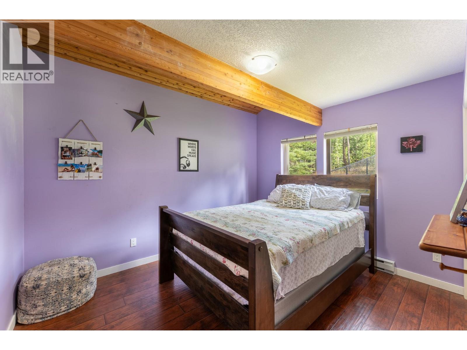 Photo 18 of 56040 S Somerset Drive, Cluculz Lake BC