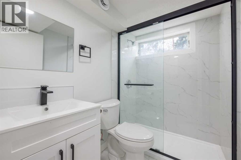 Single Family House Bungalow for Sale in  Northmount Crescent NW Thorncliffe Calgary 