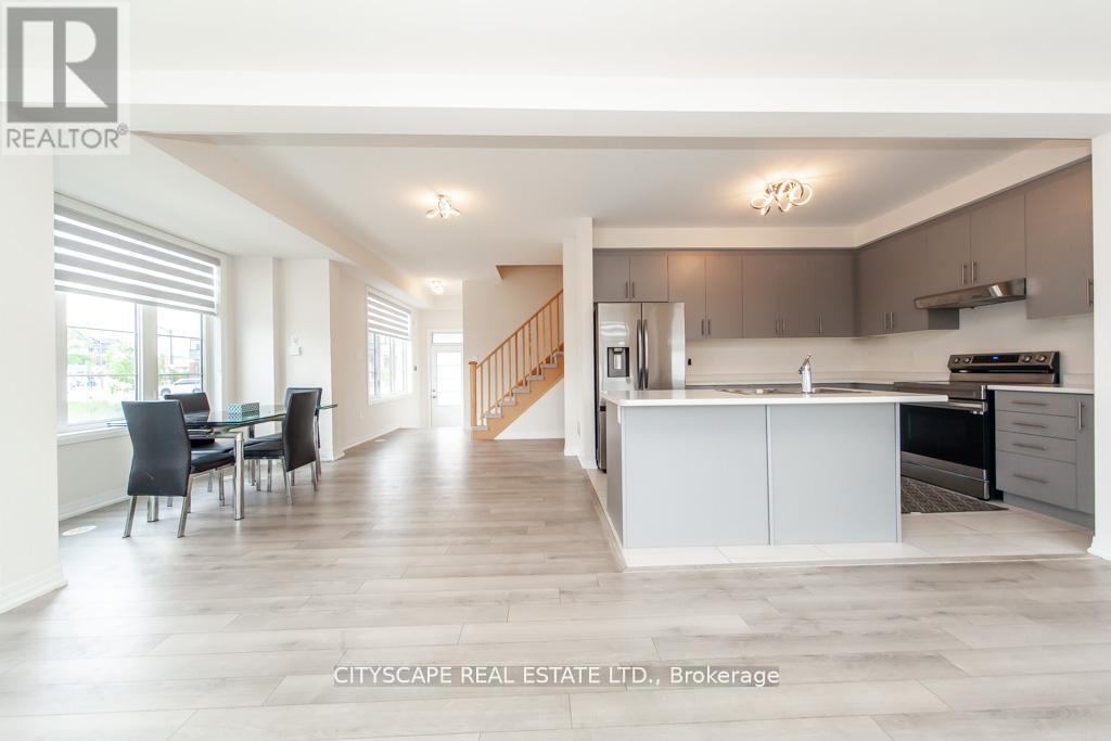 Photo 18 of 1 Carneros Way, Markham ON