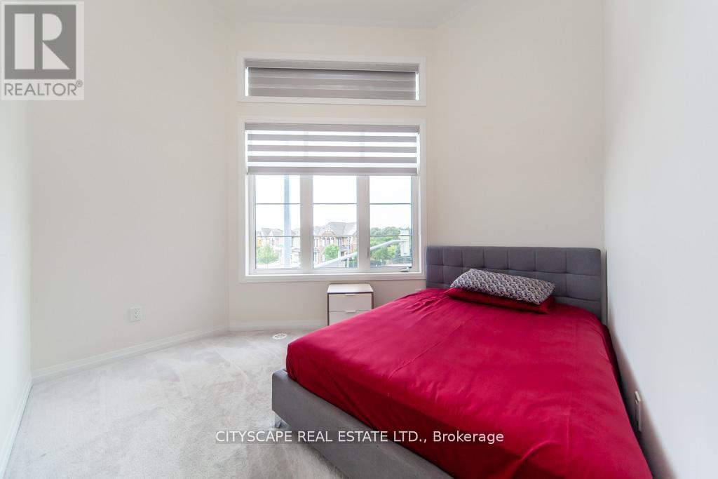 Photo 2 of 1 Carneros Way, Markham ON