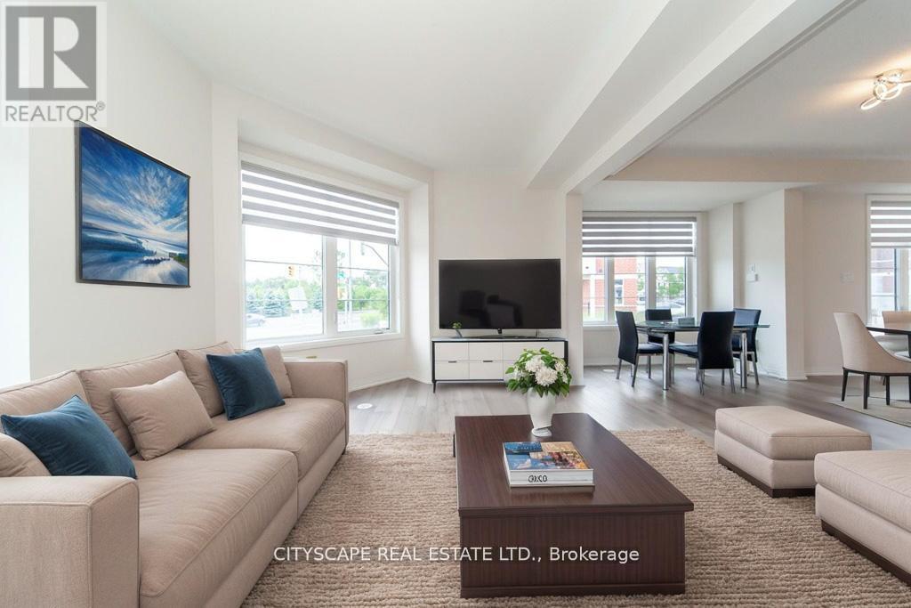 Photo 23 of 1 Carneros Way, Markham ON