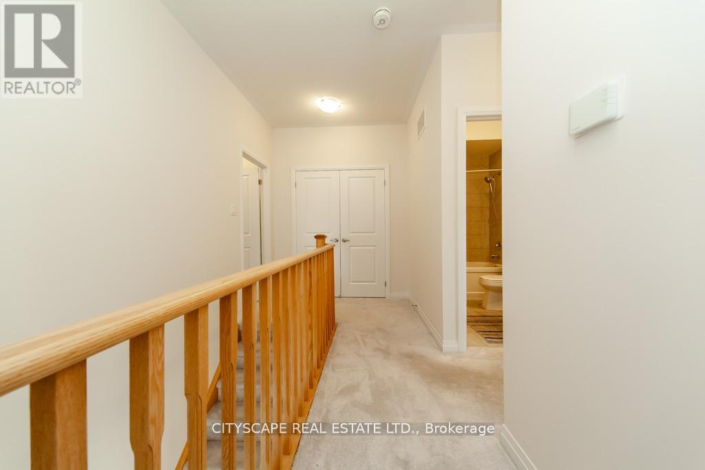 Photo 31 of 1 Carneros Way, Markham ON