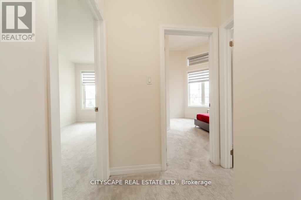 Photo 34 of 1 Carneros Way, Markham ON