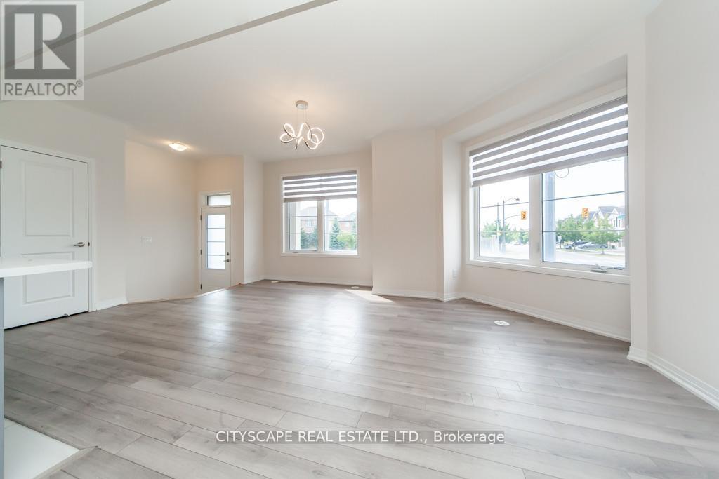 Photo 6 of 1 Carneros Way, Markham ON