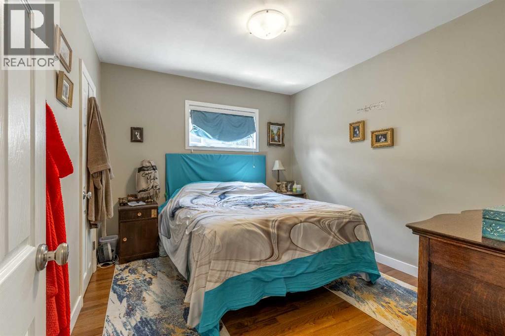 Single Family House Bungalow for Sale in  Dieppe Boulevard S Glendale Lethbridge 