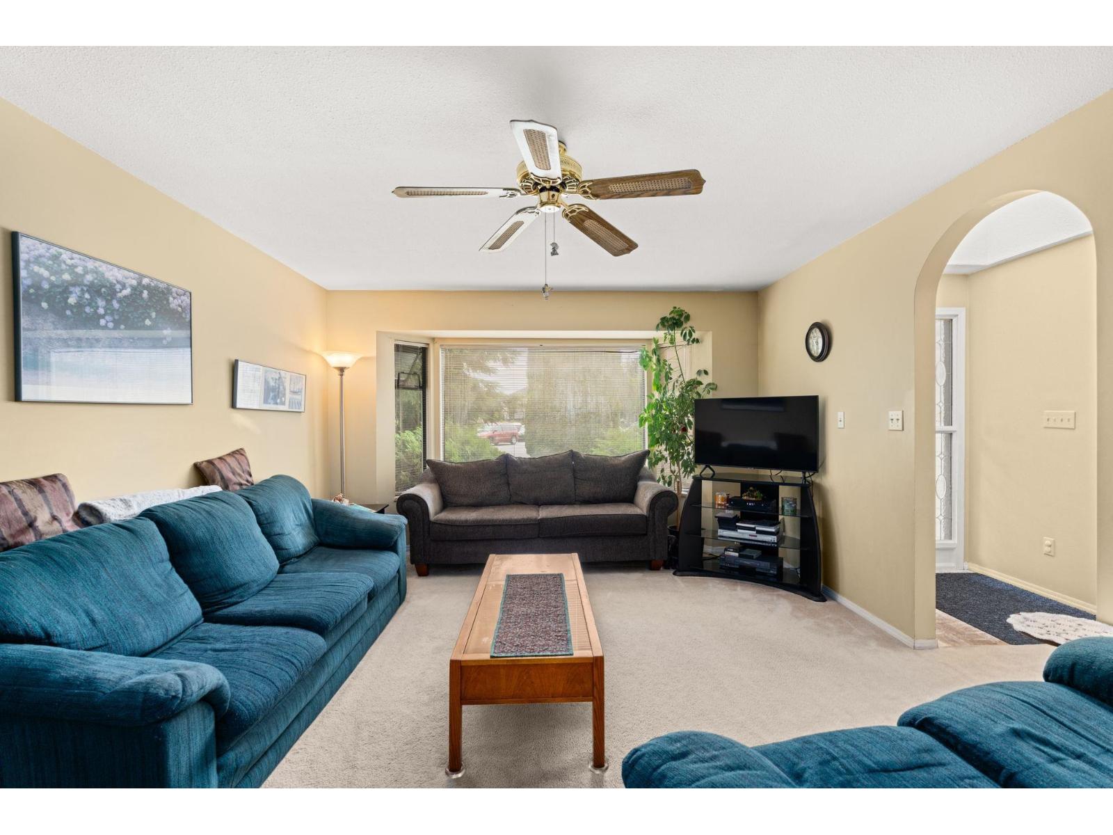 Photo 5 of 7387 131 A Street, Surrey BC