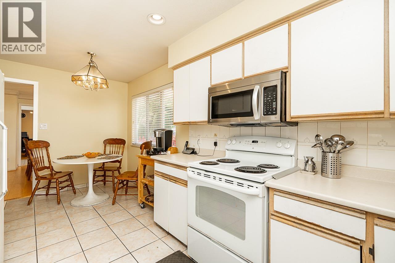 Photo 12 of 11131 4th Avenue, Richmond BC