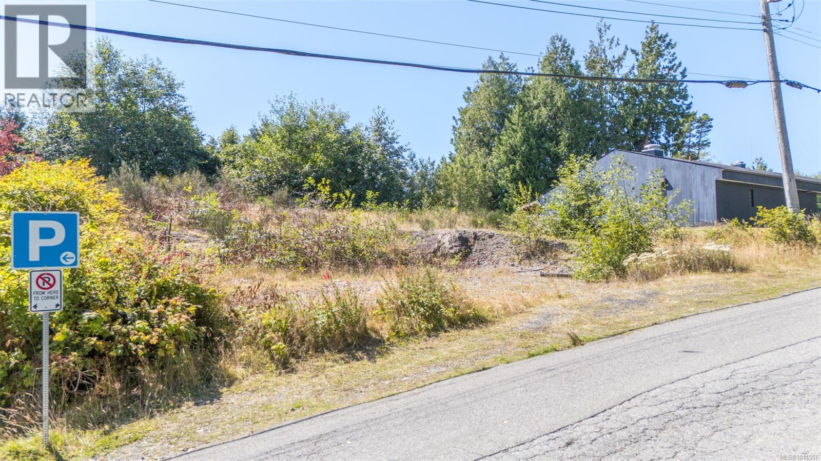 1672 Cedar Rd, Ucluelet