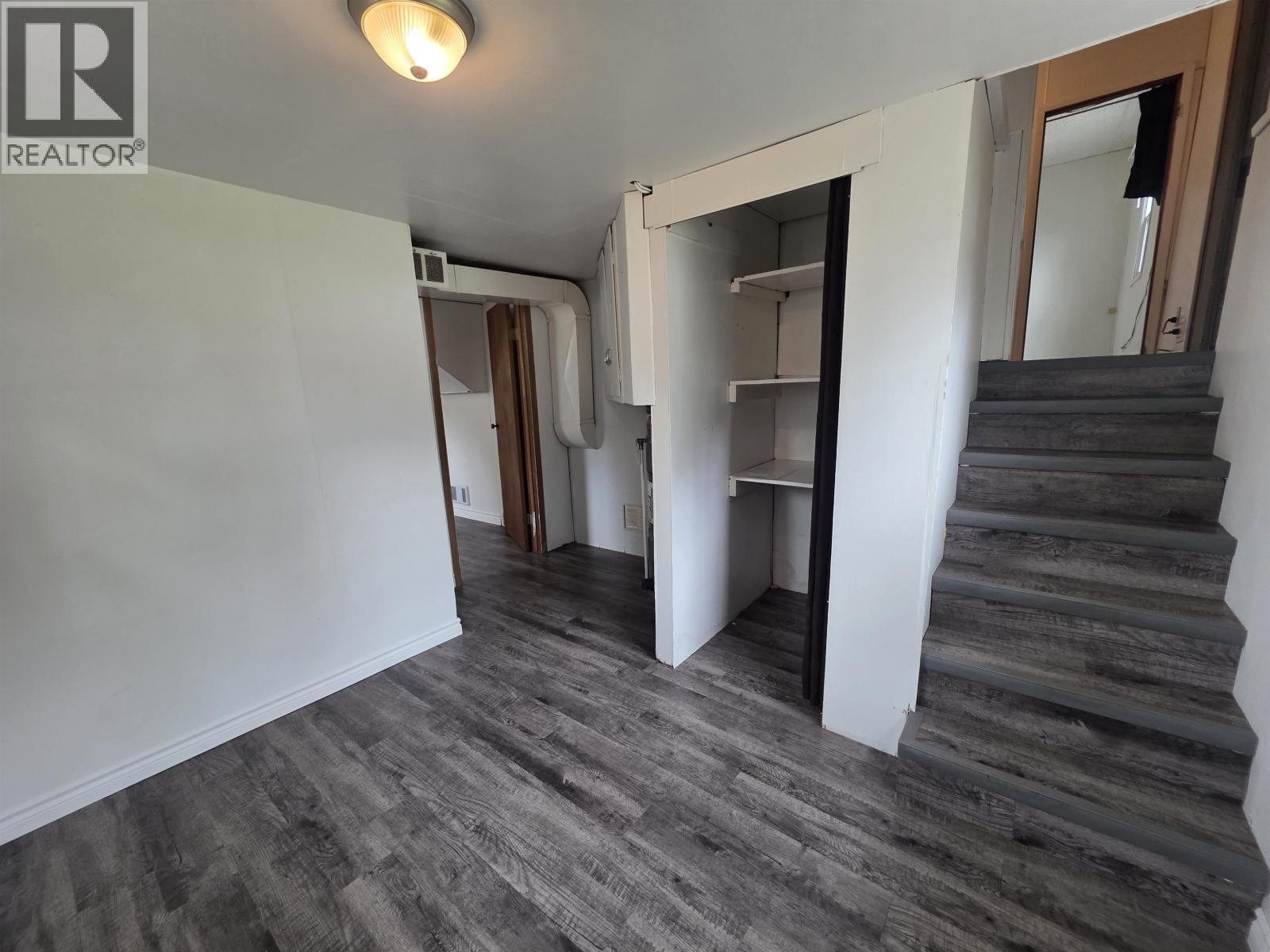 2706 KEEFER STREET, Terrace