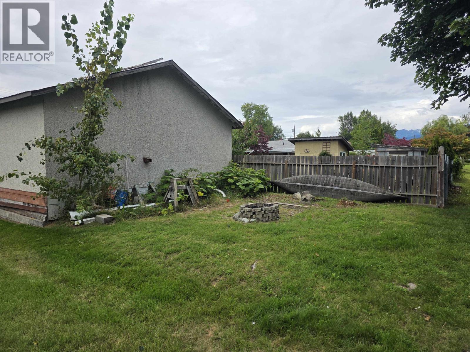 2706 KEEFER STREET, Terrace