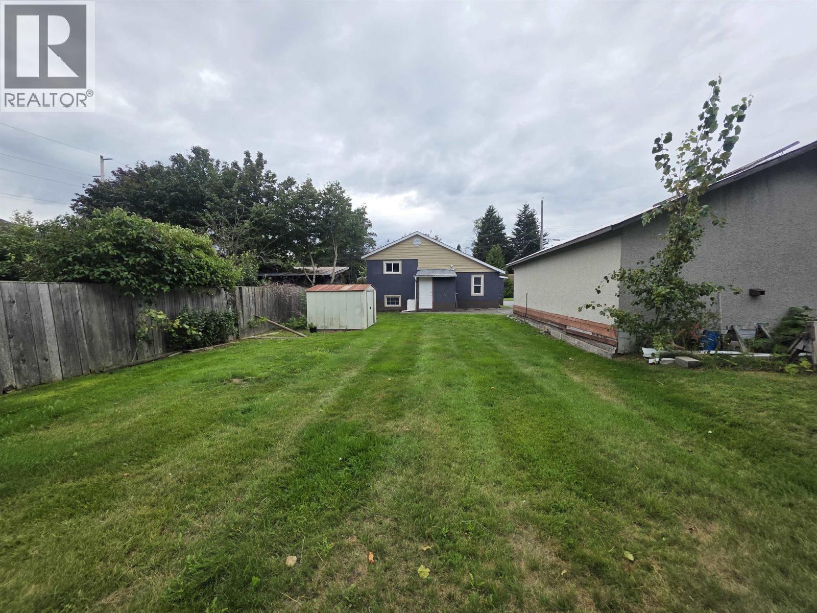 2706 KEEFER STREET, Terrace