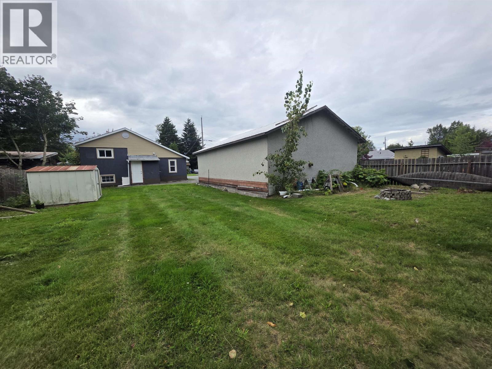 2706 KEEFER STREET, Terrace
