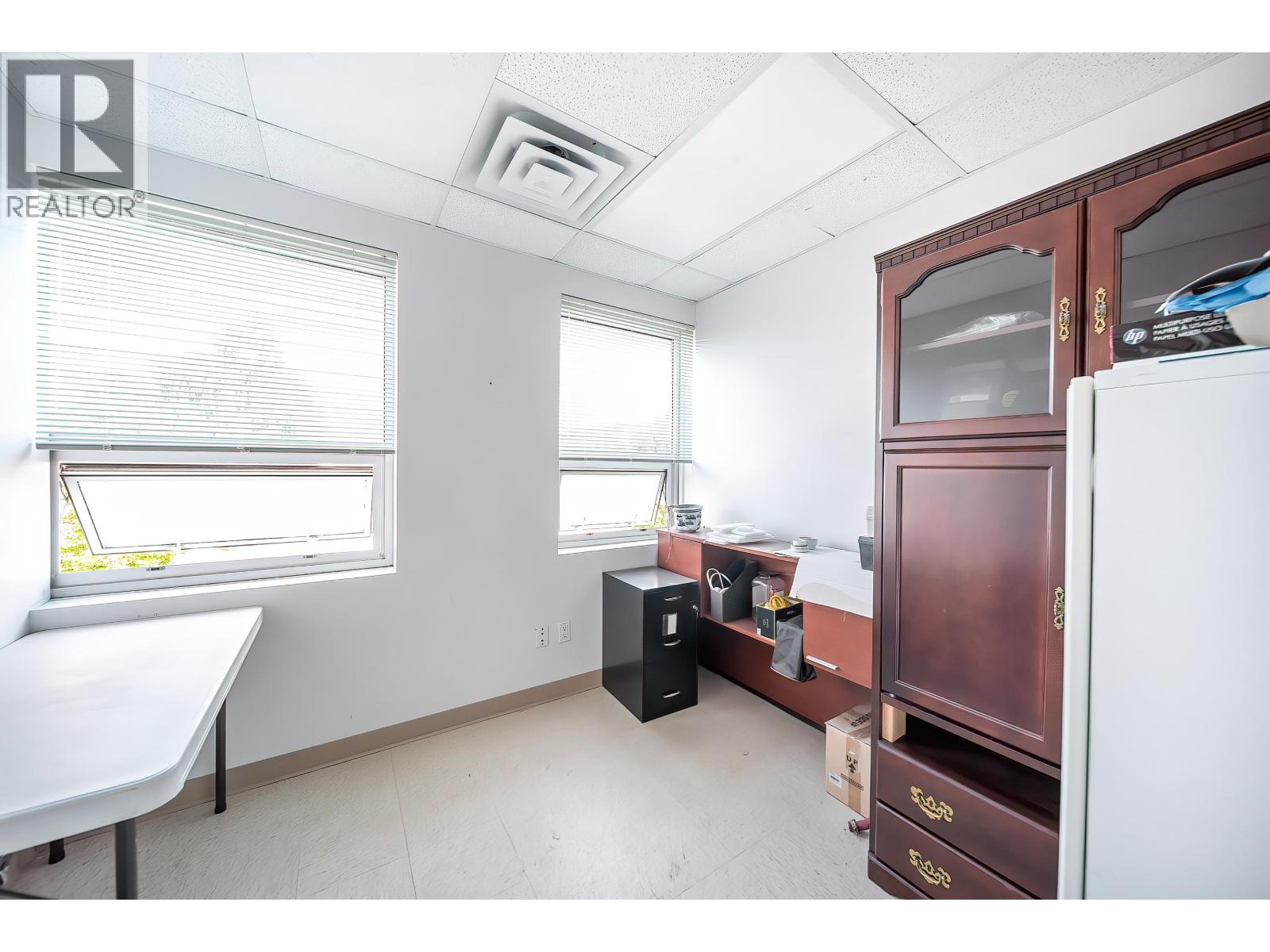 Business in Richmond - Image 7