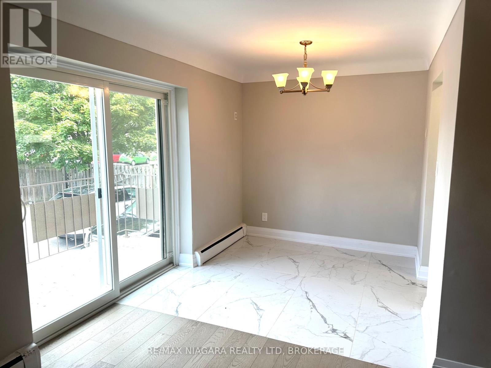 Photo 22 of 8 286 Vine Street, St Catharines ON