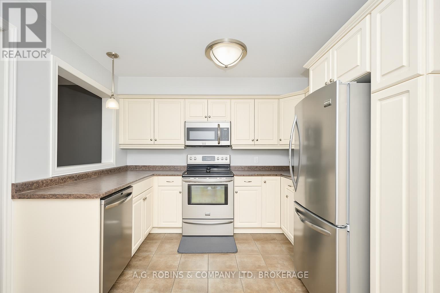 Photo 21 of 3 495 Linwell Road, St Catharines ON