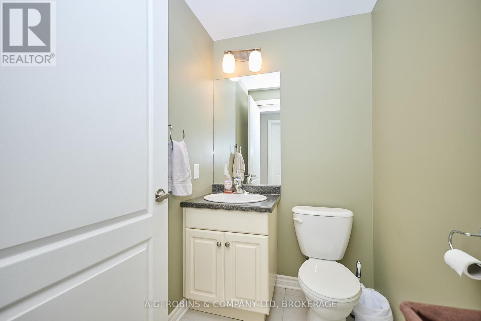 Photo 11 of 3 495 Linwell Road, St Catharines ON