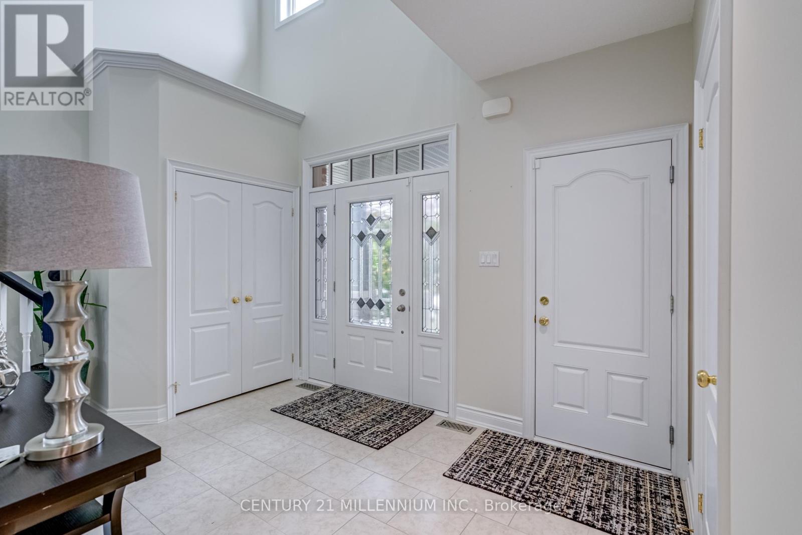 Photo 4 of 69 Preston Drive, Orangeville ON