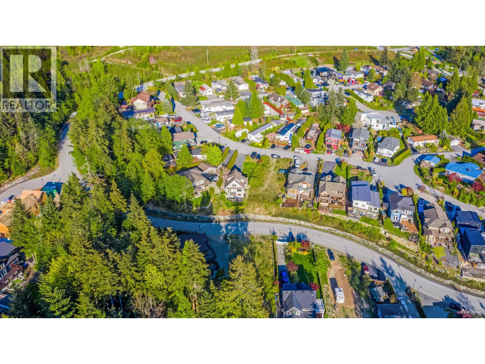 685 COPPER DRIVE, Squamish