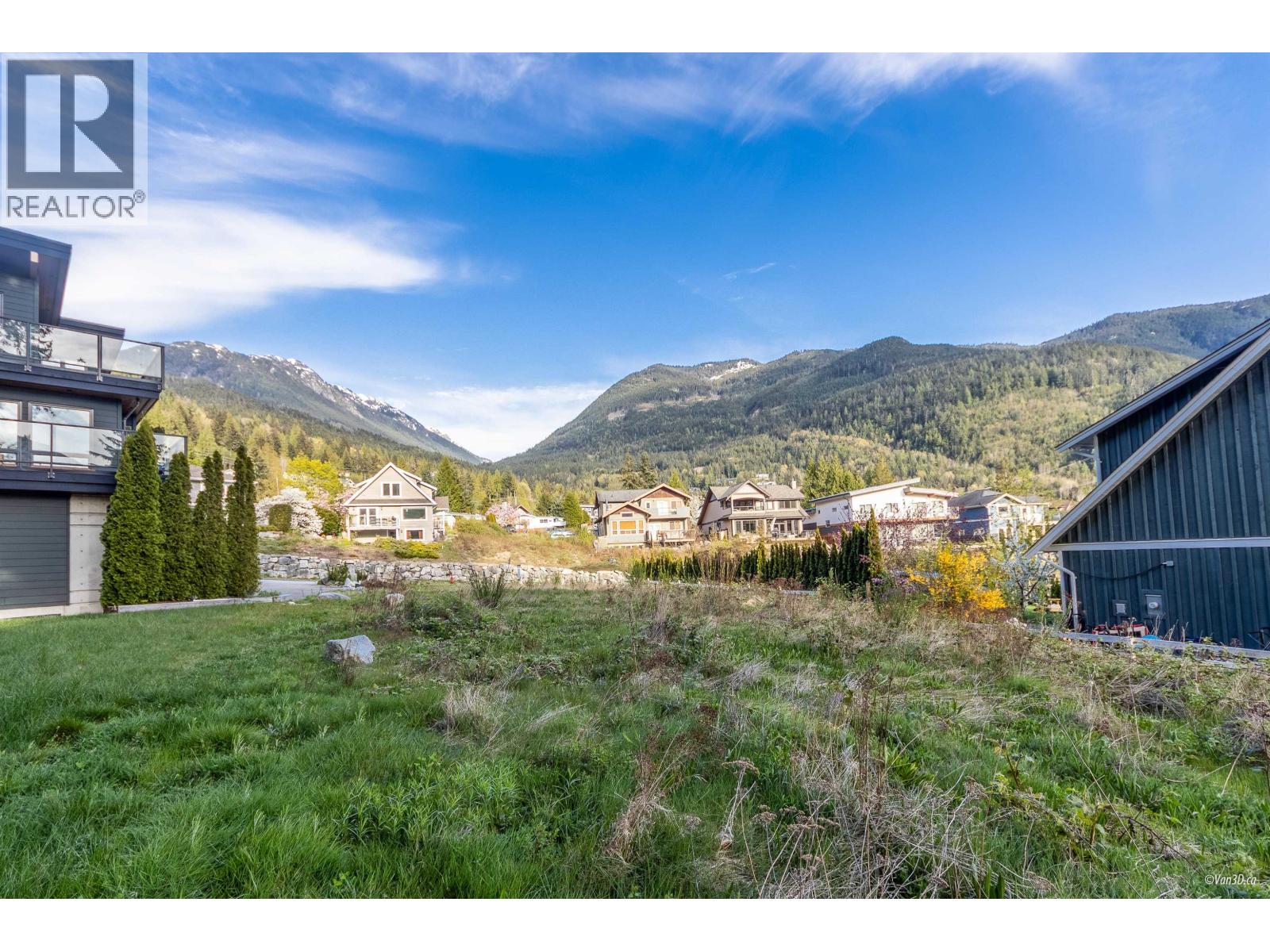 685 COPPER DRIVE, Squamish