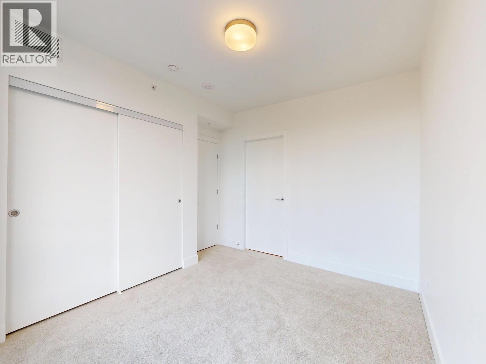 Photo 2 of 401 2385 Emery Court, North Vancouver BC