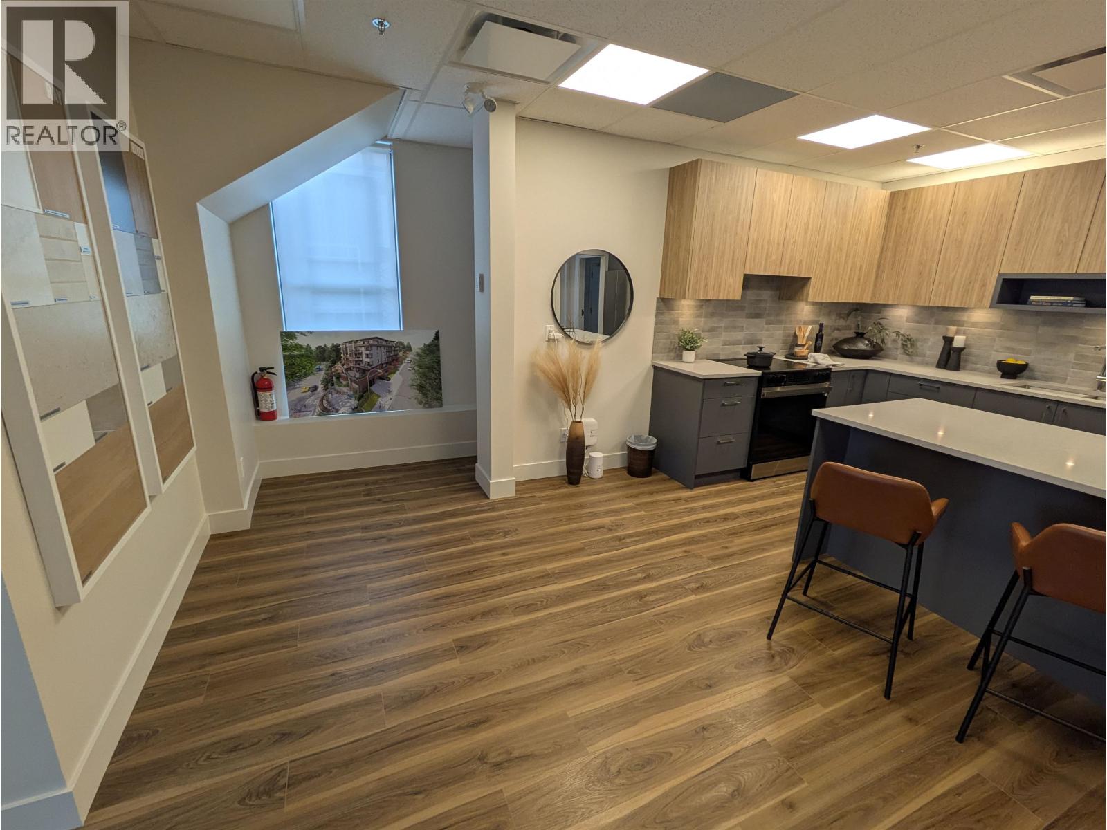 Photo 1 of 102 11770 Fraser Street, Maple Ridge BC