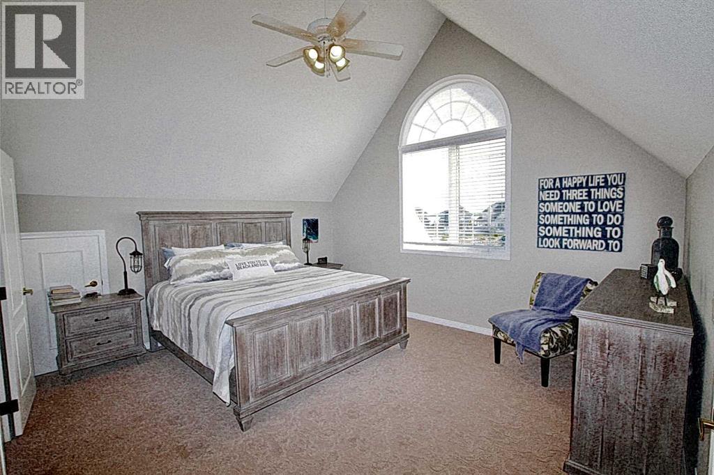 Photo 11 of 308 Marina Bay Place, Sylvan Lake AB