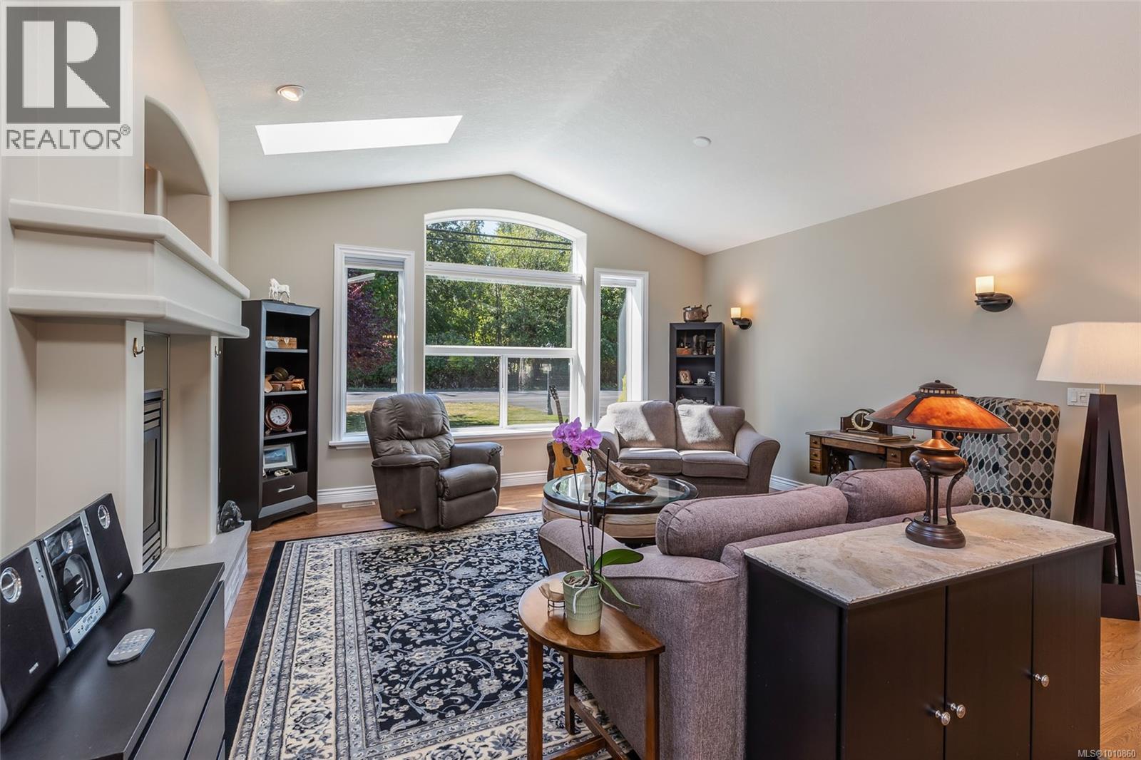 Photo 29 of 1195 Roberton Blvd, French Creek BC