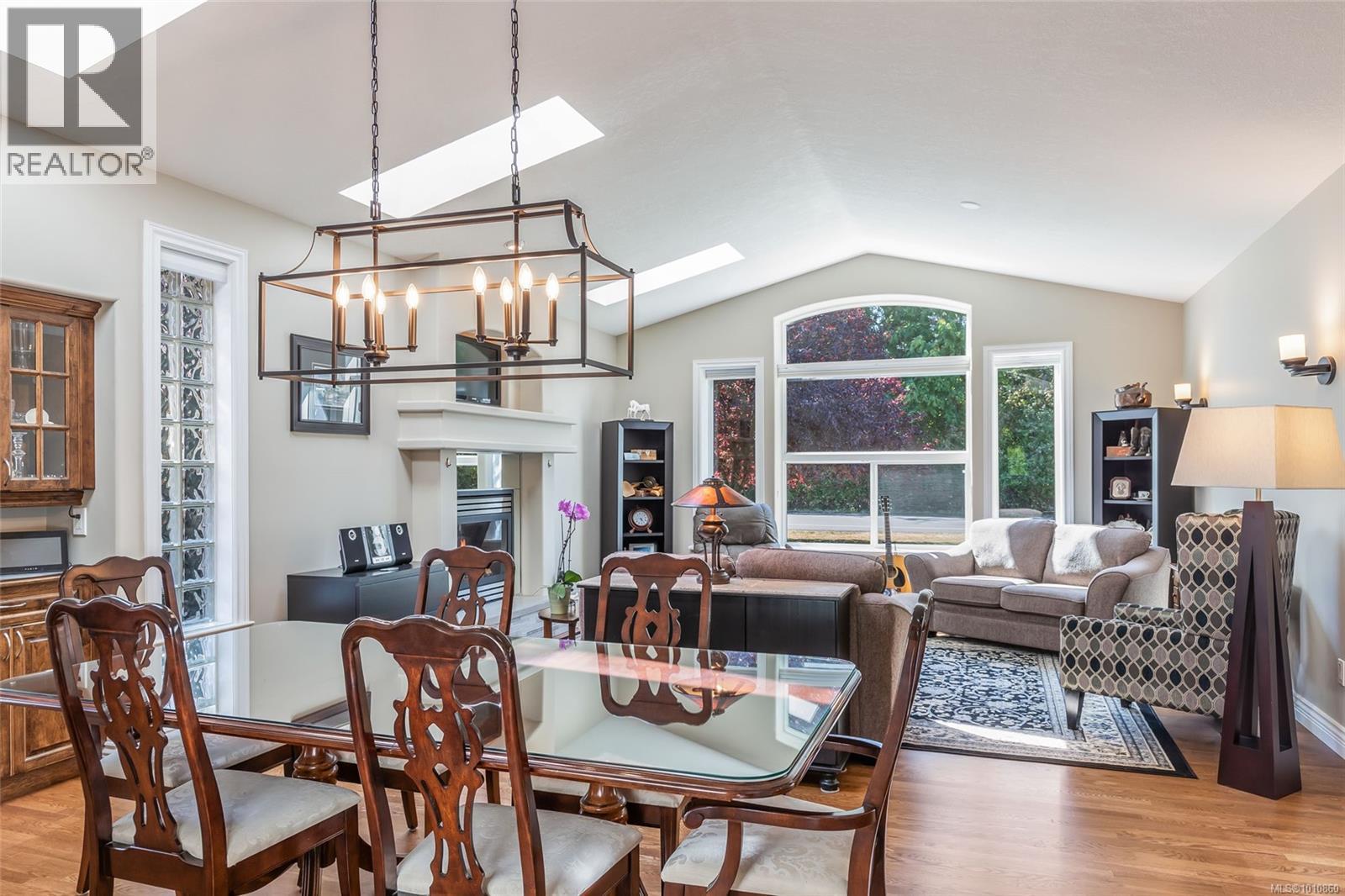 Photo 21 of 1195 Roberton Blvd, French Creek BC