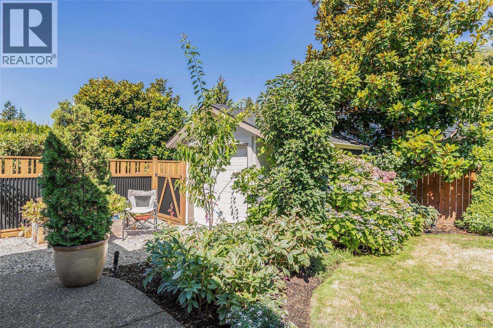 Photo 40 of 1195 Roberton Blvd, French Creek BC