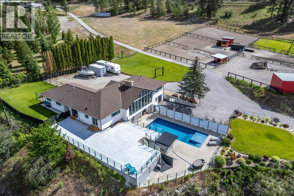 21815 Garnet Valley Road, Summerland