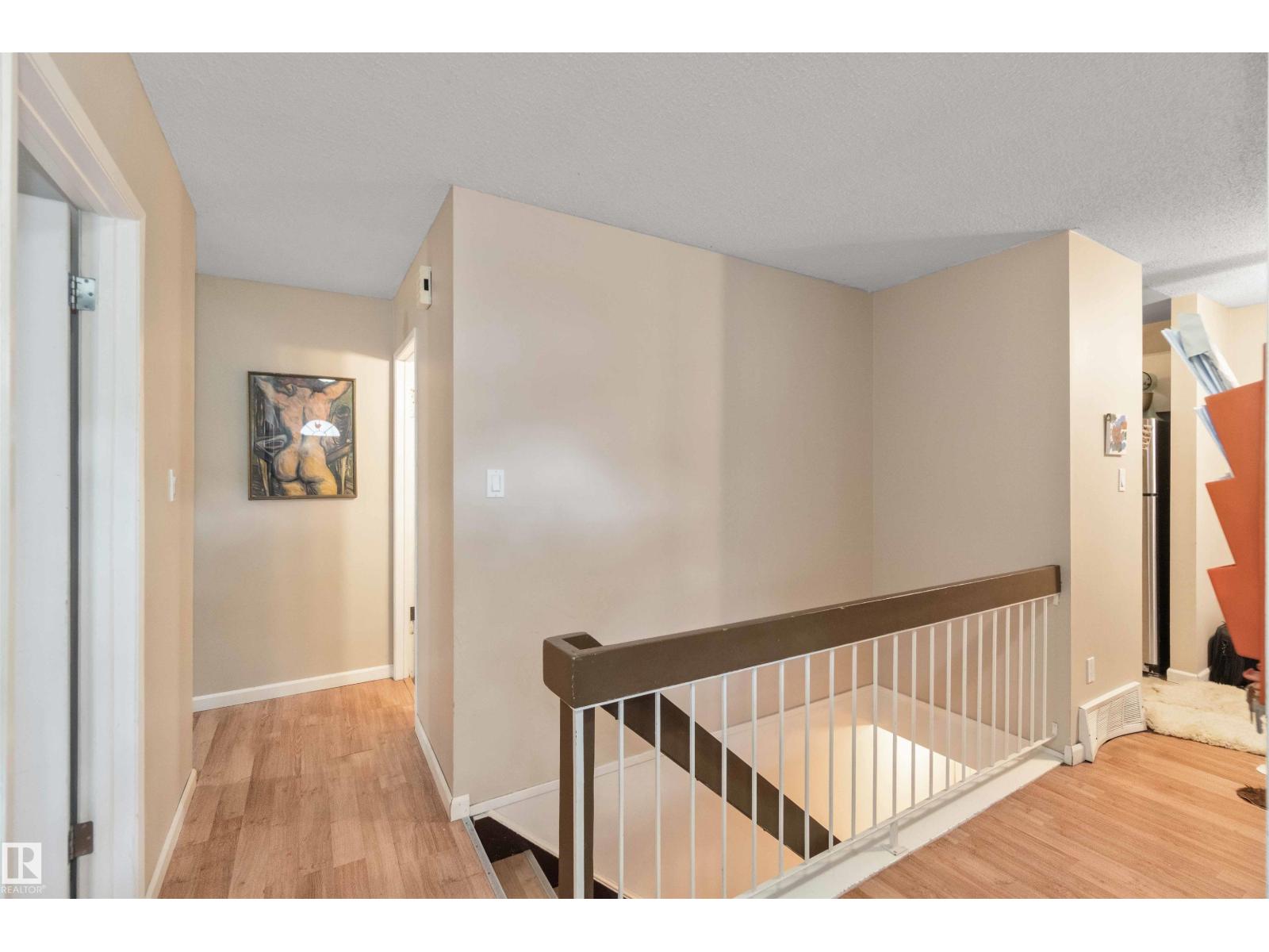 Photo 4 of 7026 Millwoods Rd Nw, Edmonton AB