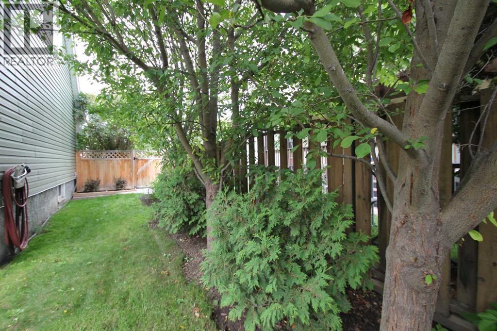 Photo 4 of 4109 51 A Street, Red Deer AB