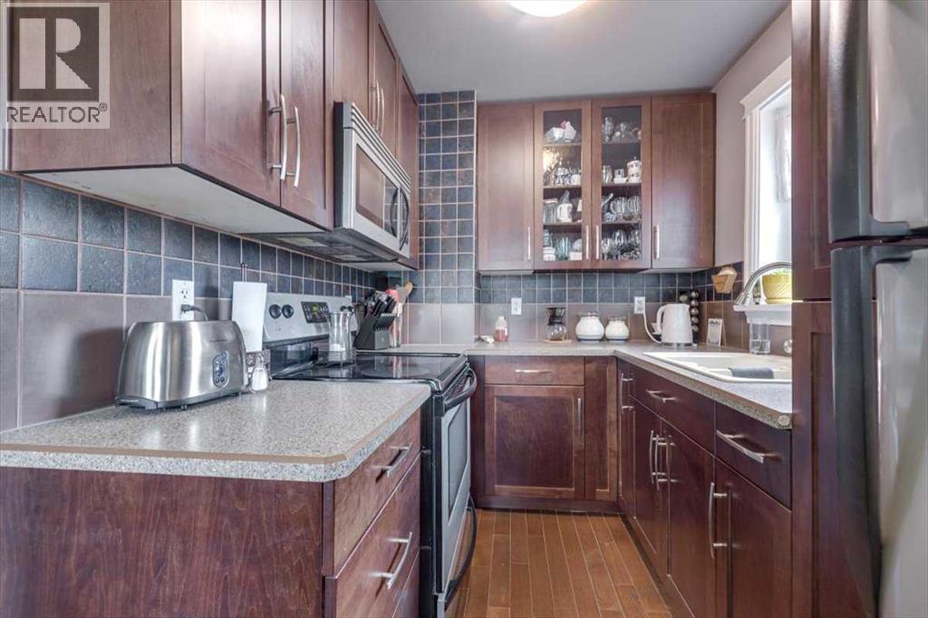 Photo 17 of 4109 51 A Street, Red Deer AB