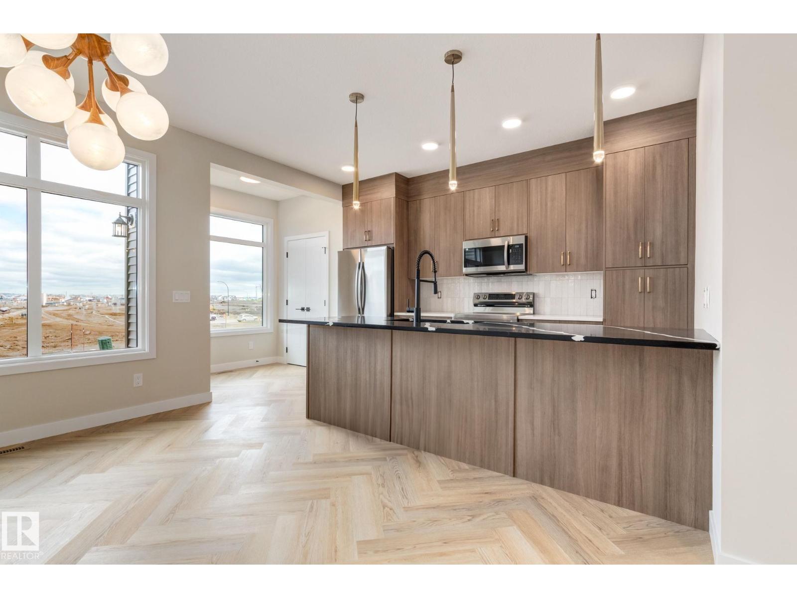 Photo 27 of 2117 Crossbill Ln Nw, Edmonton AB