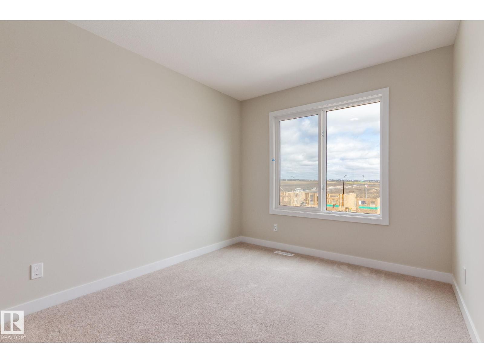 Photo 6 of 2117 Crossbill Ln Nw, Edmonton AB
