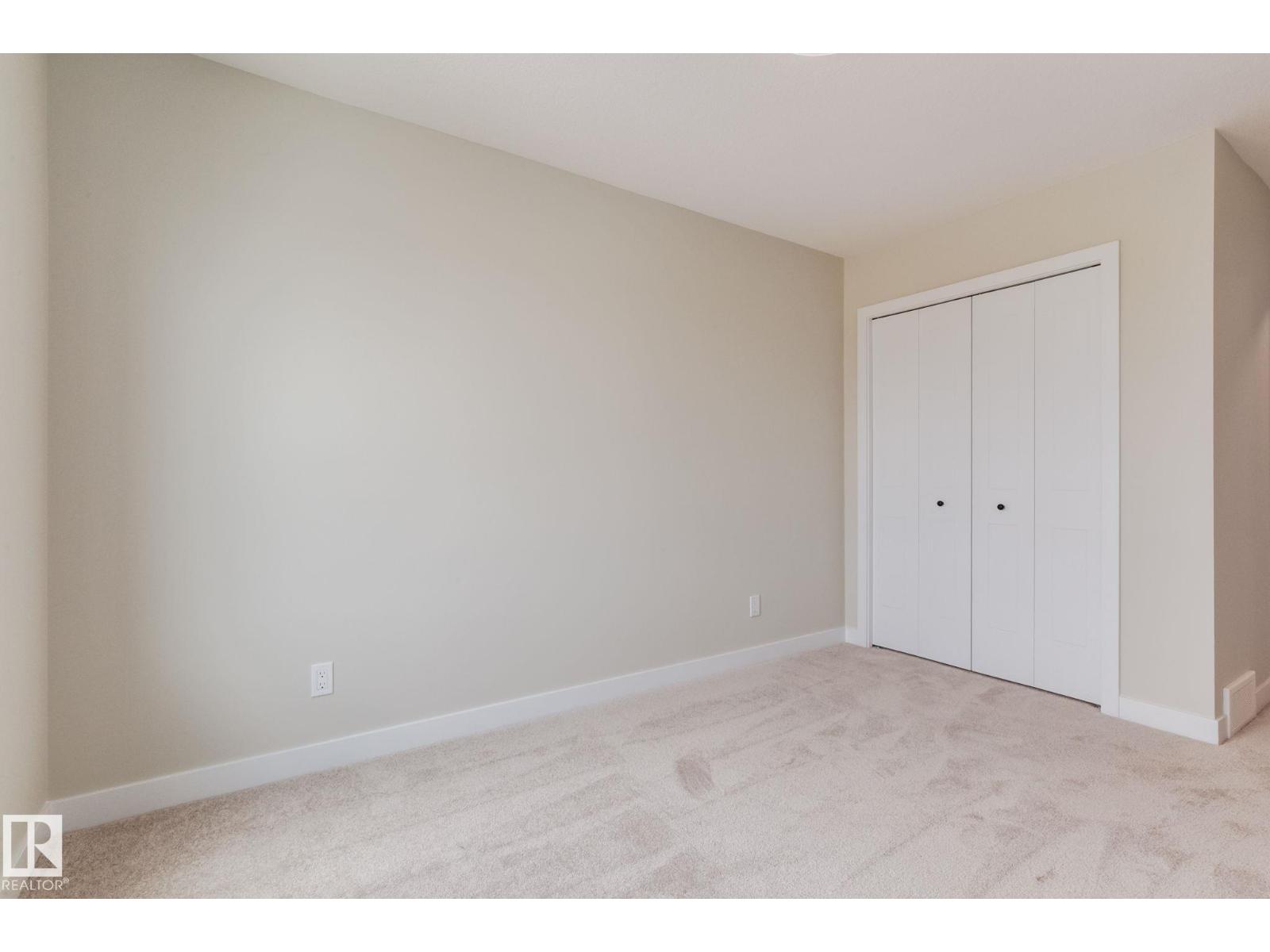 Photo 21 of 2117 Crossbill Ln Nw, Edmonton AB