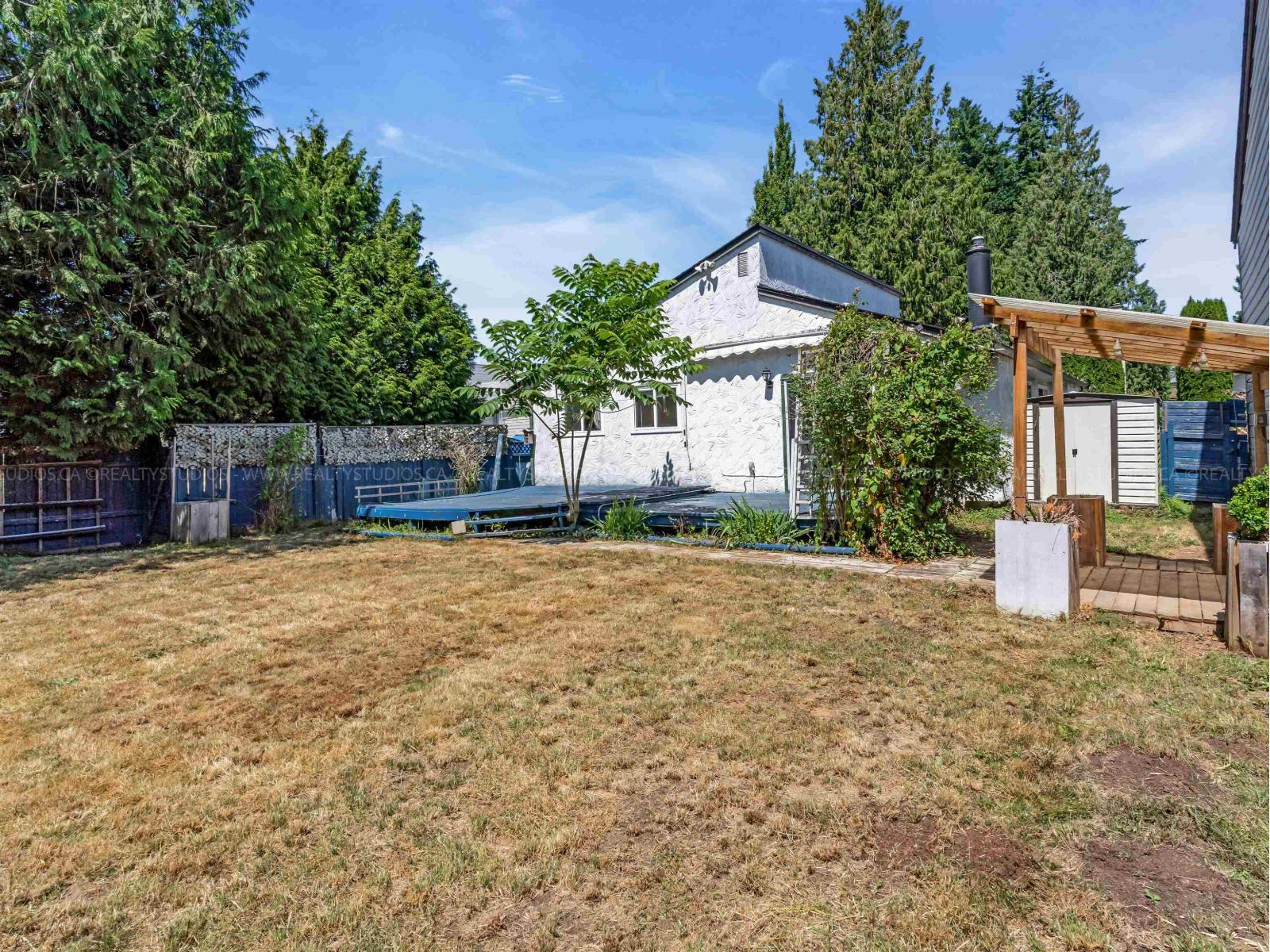 7075 129A STREET, Surrey