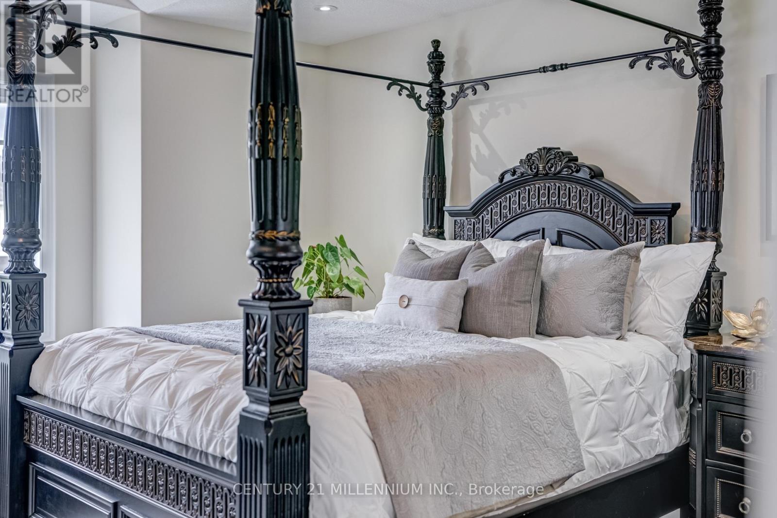 Photo 26 of 69 Preston Drive, Orangeville ON
