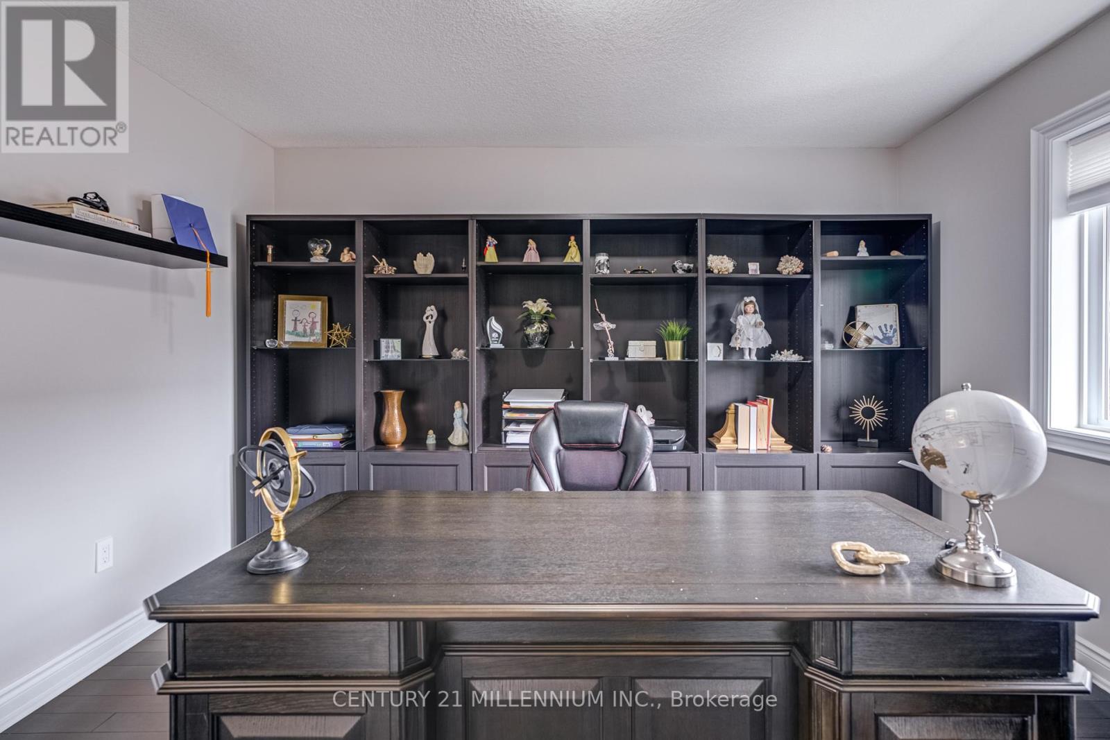 Photo 38 of 69 Preston Drive, Orangeville ON