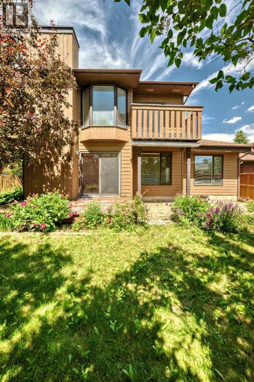 Photo 27 of 111 Deercross Road Se, Calgary AB