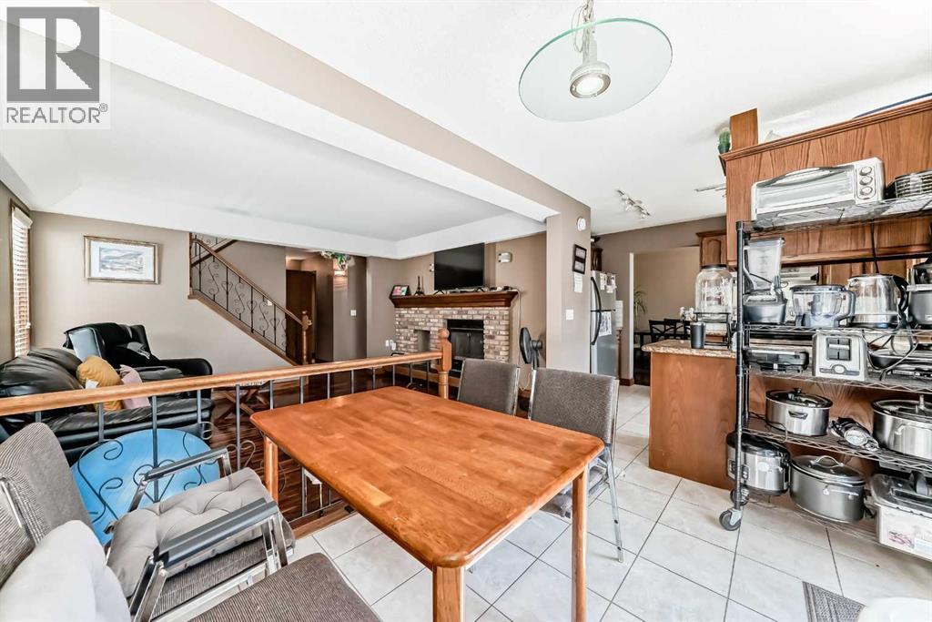 Single Family House for Sale in  Shawinigan Drive SW Shawnessy Calgary 