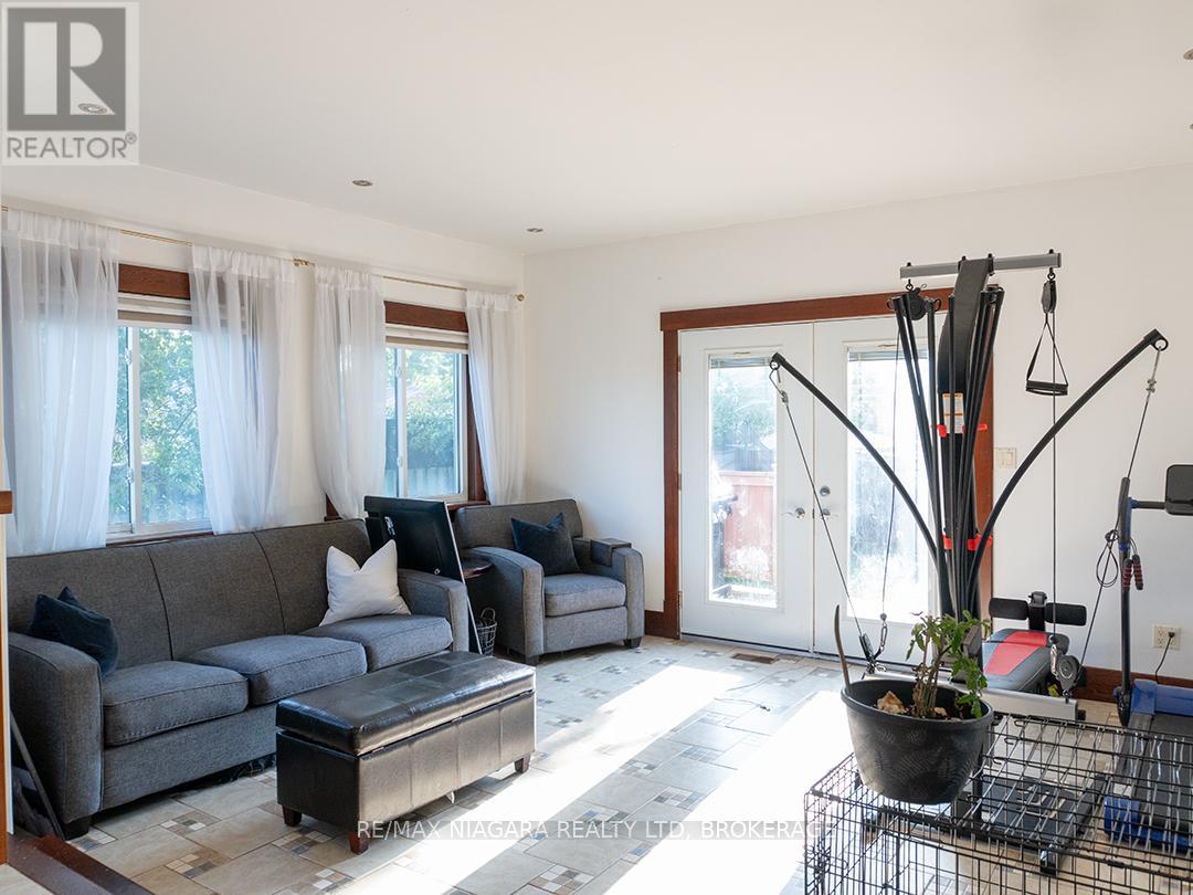 Photo 15 of 164 Mellanby Avenue, Port Colborne ON