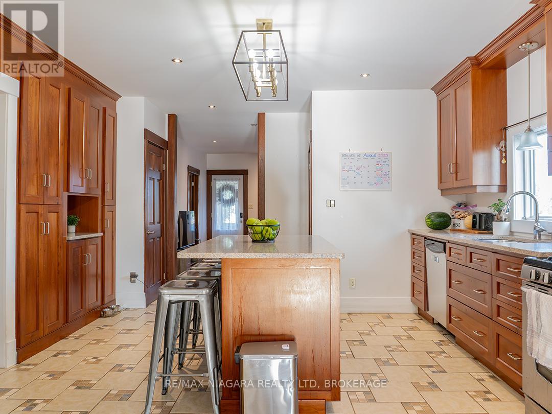 Photo 24 of 164 Mellanby Avenue, Port Colborne ON