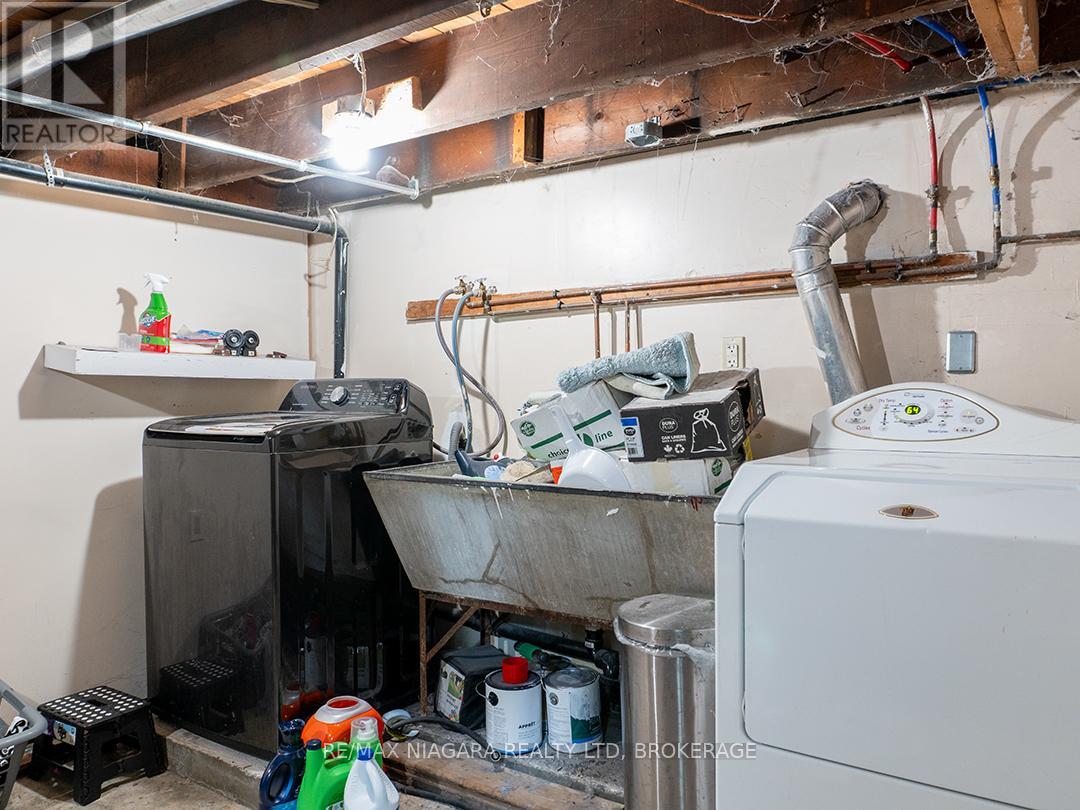 Photo 7 of 164 Mellanby Avenue, Port Colborne ON
